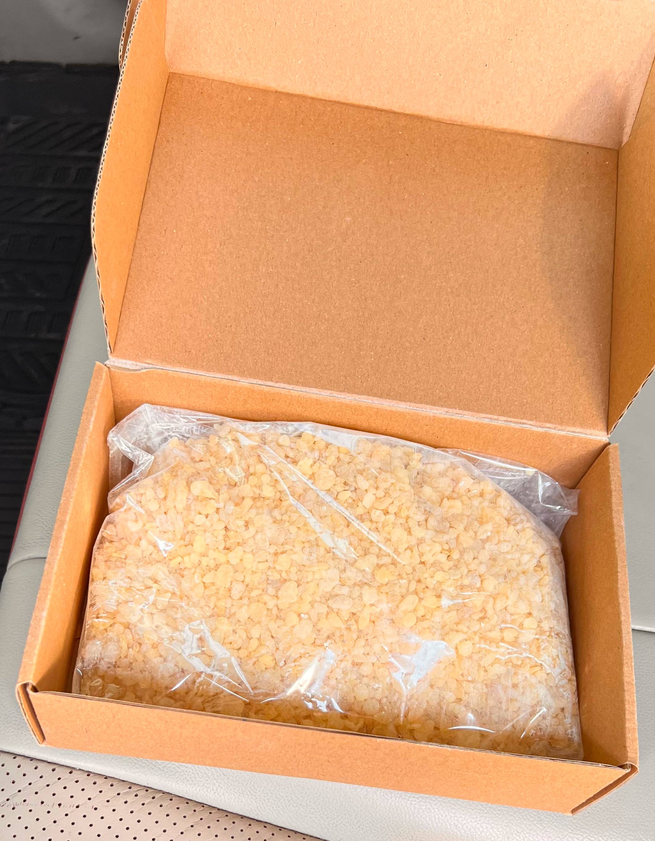 Mastic gum (Pistacia lentiscus)